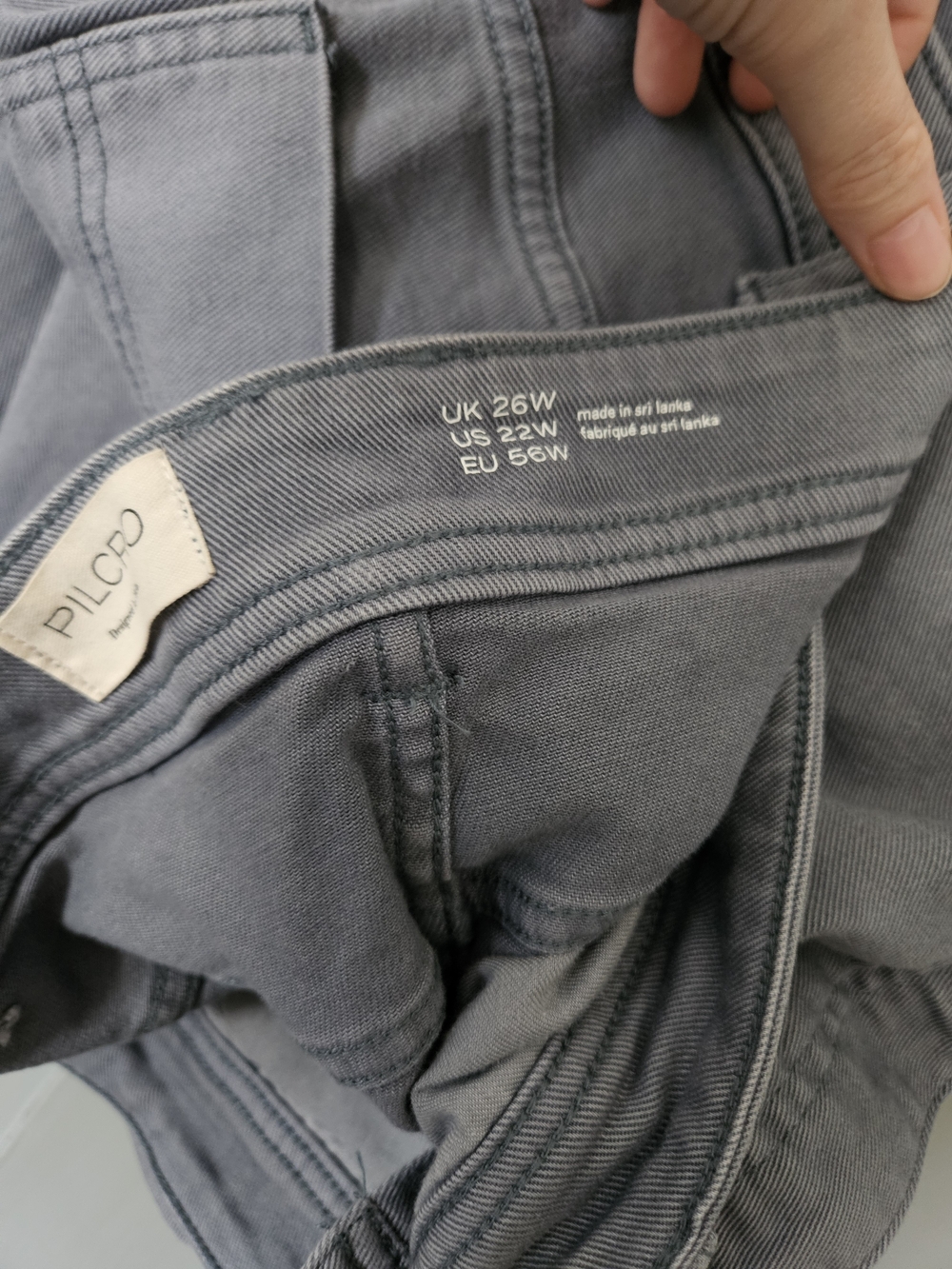 Anthropologie Pilcro The Mason Relaxed Gaucho Pants - Picture 4 of 5